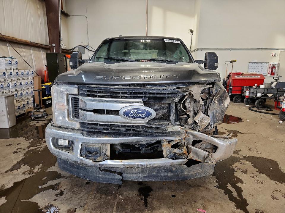 Photo 5 from auction – 2019 FORD F250 with VIN 1FT7W2B6XKEE30201