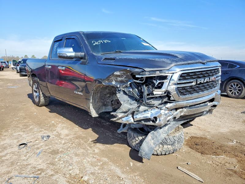 Photo 4 from auction – 2024 RAM 1500 BIG H with VIN 1C6RREBG2RN209896