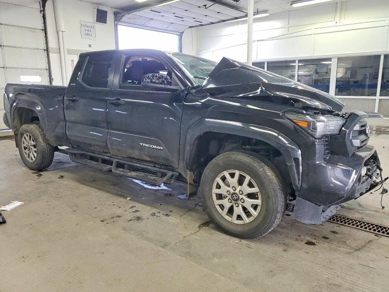 Photo 4 from auction – 2024 TOYOTA TACOMA with VIN 3TMLB5JN1RM011310