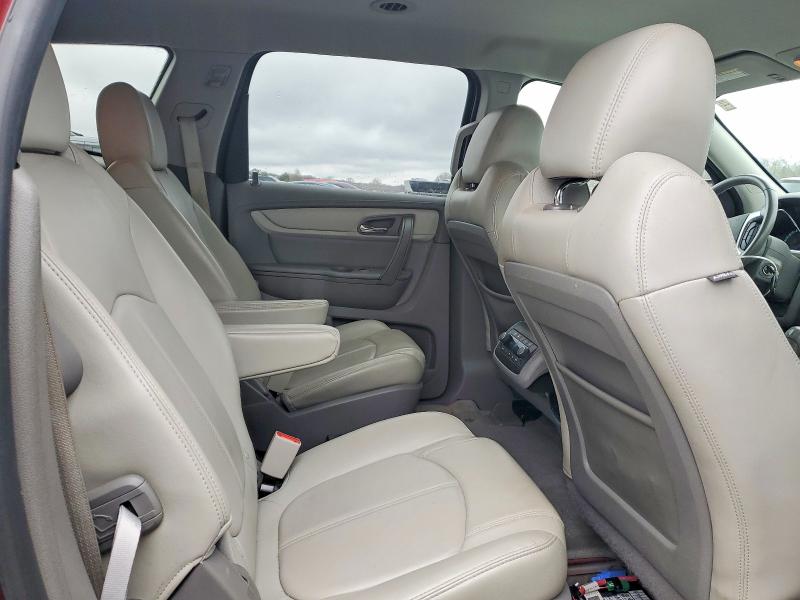 Photo 10 from auction – 2017 CHEVROLET TRAVERSE L with VIN 1GNKRHKD0HJ205277
