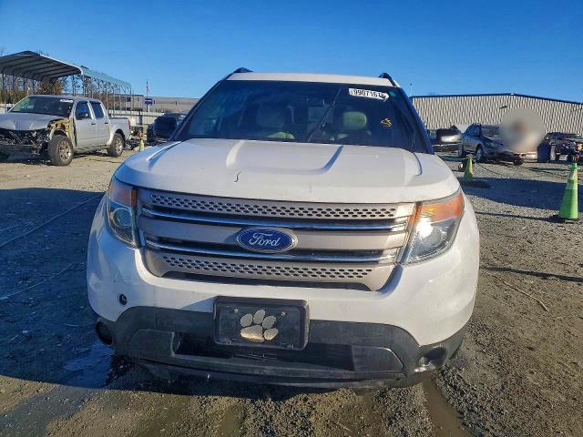 Photo 5 from auction – 2015 FORD EXPLORER with VIN 1FM5K7B89FGB64516
