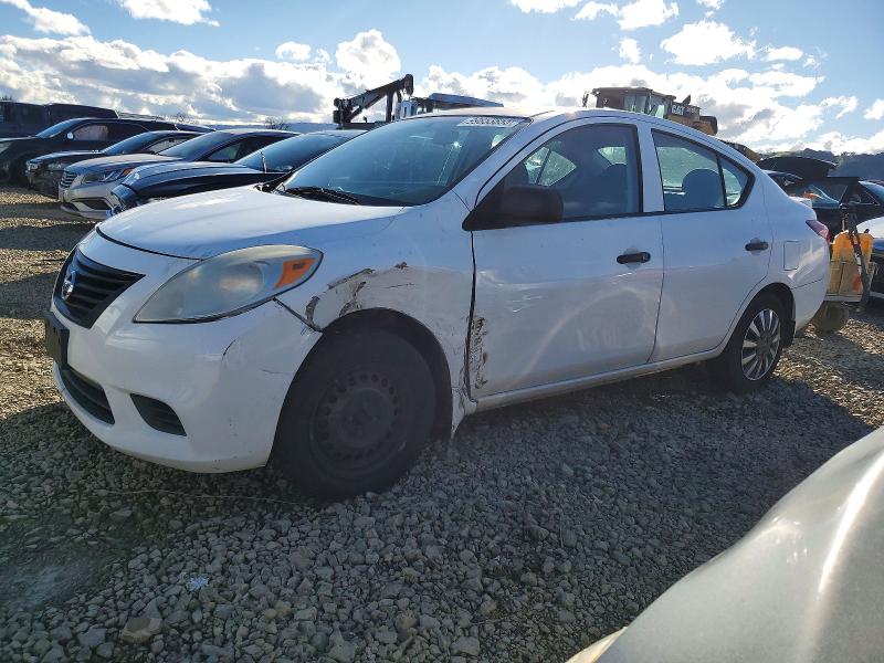 NISSAN VERSA S 2013 with VIN 3N1CN7AP2DL864174 - Photo from auction