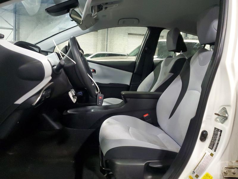 Photo 7 from auction – 2018 TOYOTA PRIUS with VIN JTDKBRFU7J3065588