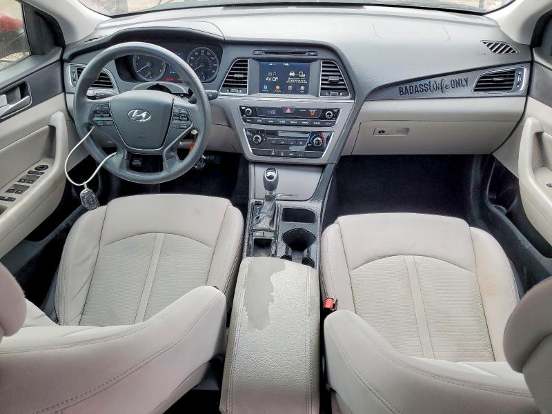 Photo 8 from auction – 2017 HYUNDAI SONATA with VIN 5NPE34AFXHH512077