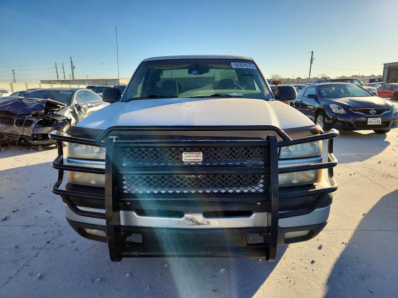 Photo 5 from auction – 2003 CHEVROLET SILVERADO with VIN 2GCEC19T631168248