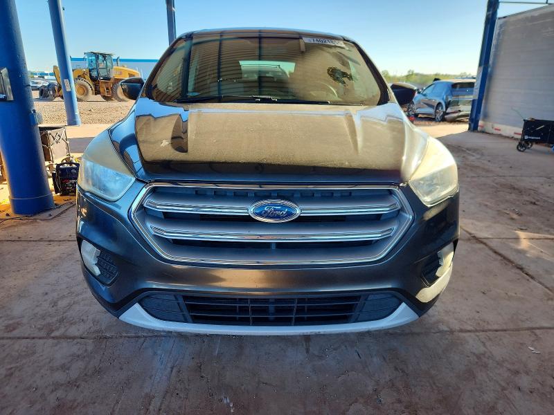 Photo 5 from auction – 2017 FORD ESCAPE with VIN 1FMCU9GDXHUE49247