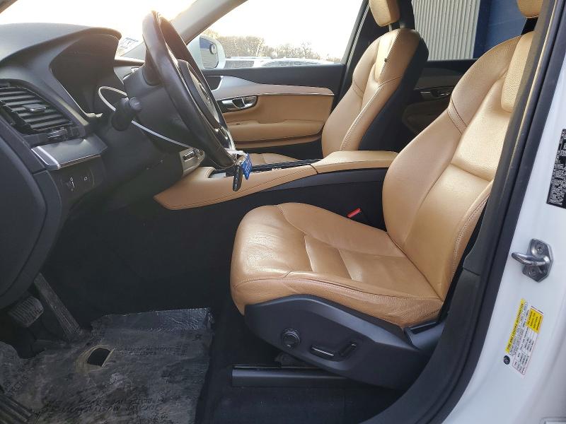 Photo 7 from auction – 2016 VOLVO XC90 T5 with VIN YV4102XK5G1070022