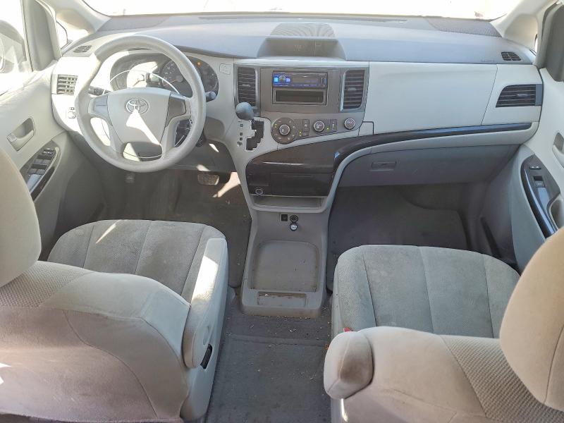 Photo 8 from auction – 2011 TOYOTA SIENNA BAS with VIN 5TDKA3DC7BS002775
