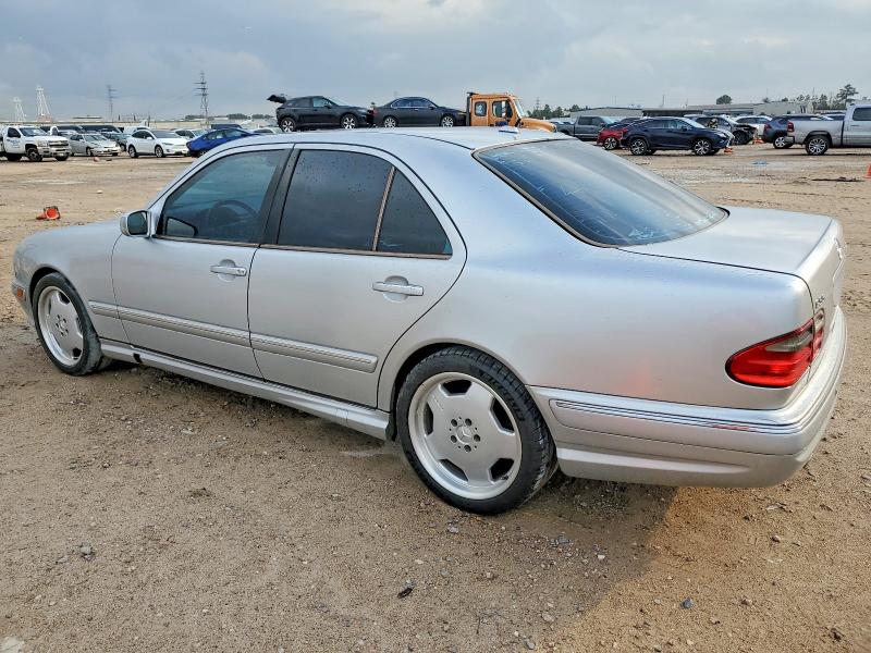 Photo 2 from auction – 2001 MERCEDES-BENZ E 55 AMG with VIN WDBJF74J11B334783