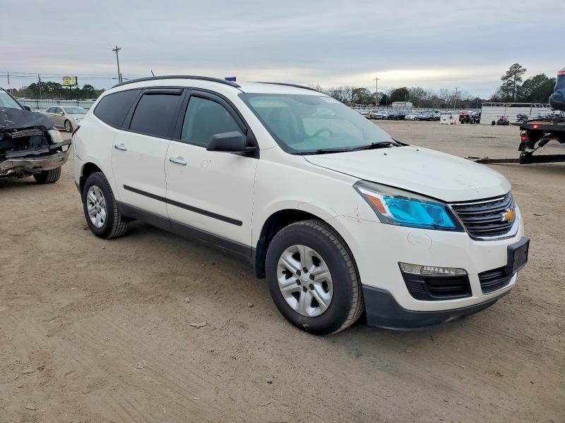 Photo 4 from auction – 2015 CHEVROLET TRAVERSE L with VIN 1GNKRFKD7FJ219632