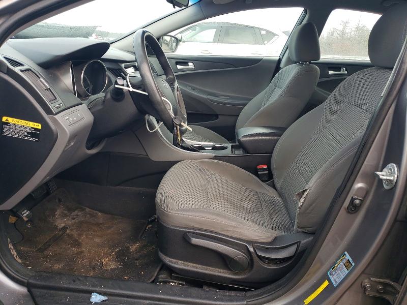 Photo 7 from auction – 2012 HYUNDAI SONATA with VIN 5NPEB4AC4CH403387