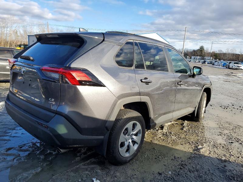Photo 3 from auction – 2020 TOYOTA RAV4 LE with VIN 2T3F1RFV4LC069631
