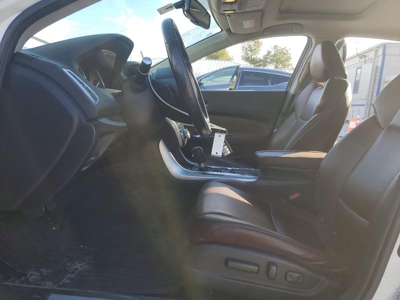 Photo 7 from auction – 2017 ACURA TLX with VIN 19UUB1F31HA009297