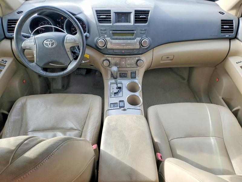 Photo 8 from auction – 2008 TOYOTA HIGHLANDER with VIN JTEES43A882102217