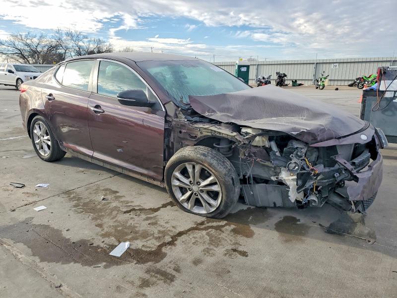 Photo 4 from auction – 2013 KIA OPTIMA with VIN 5XXGM4A79DG185224