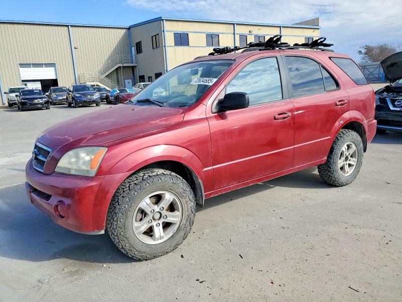 KIA SORENTO EX 2003 with VIN KNDJD733135176294 - Photo from auction
