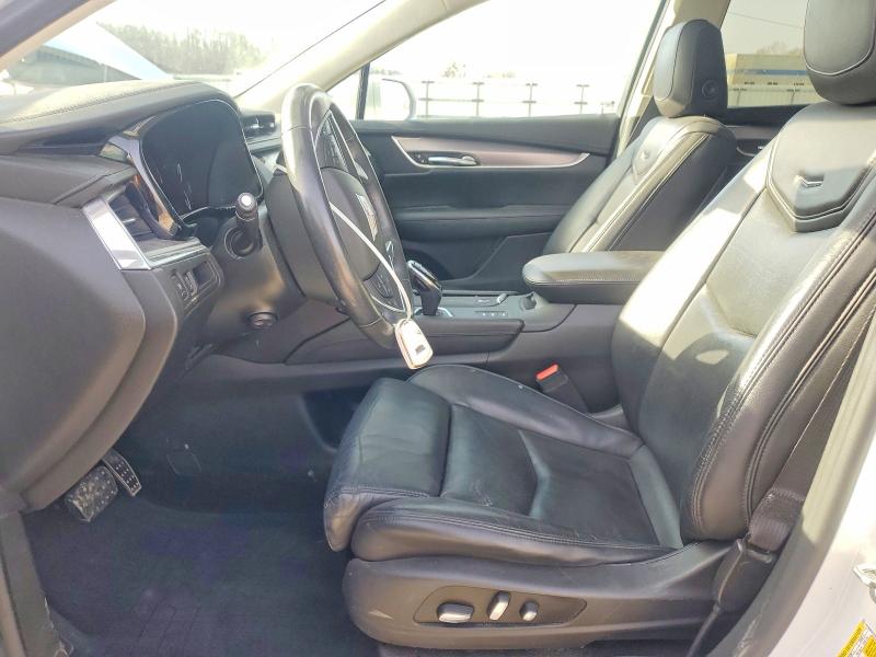 Photo 7 from auction – 2017 CADILLAC XT5 LUXURY with VIN 1GYKNDRS3HZ199116