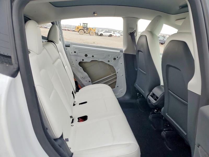 Photo 11 from auction – 2025 TESLA MODEL Y with VIN 7SAYGDED6SF220851