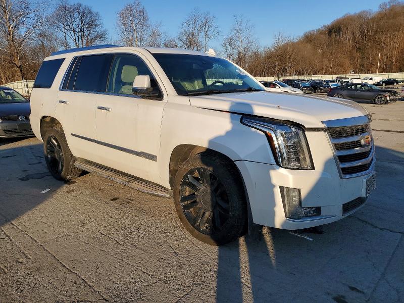 Photo 4 from auction – 2016 CADILLAC ESCALADE P with VIN 1GYS4CKJXGR417095