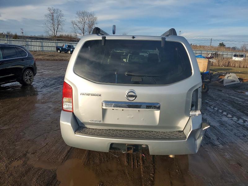 Photo 6 from auction – 2011 NISSAN PATHFINDER with VIN 5N1AR1NB4BC605257
