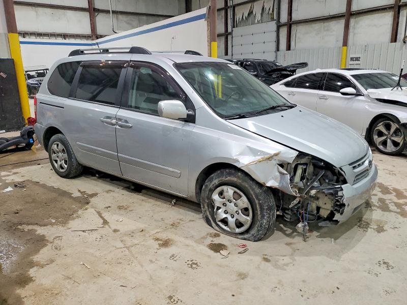 Photo 4 from auction – 2009 KIA SEDONA with VIN KNDMB133996280373
