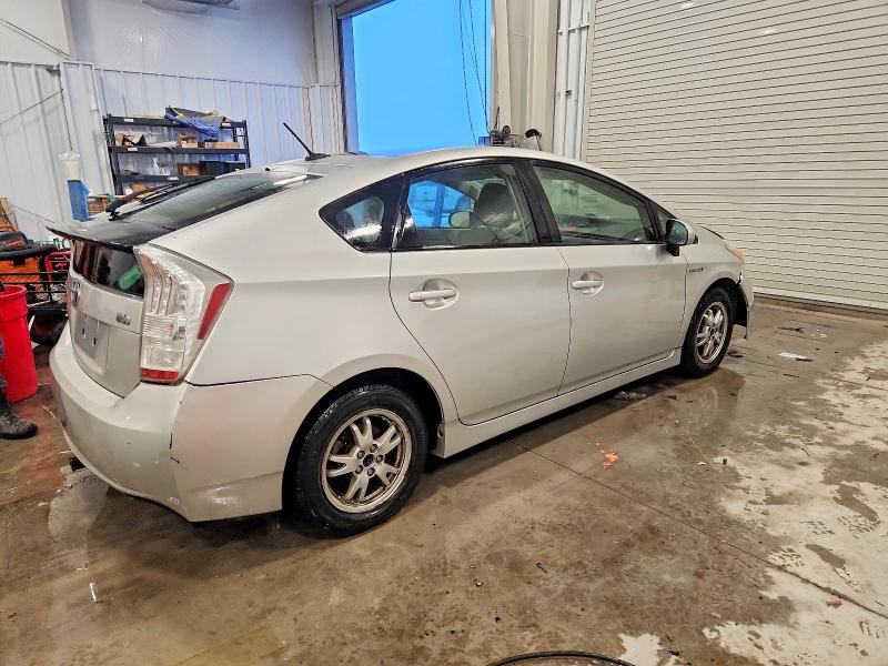 Photo 3 from auction – 2010 TOYOTA PRIUS with VIN JTDKN3DU3A5004833