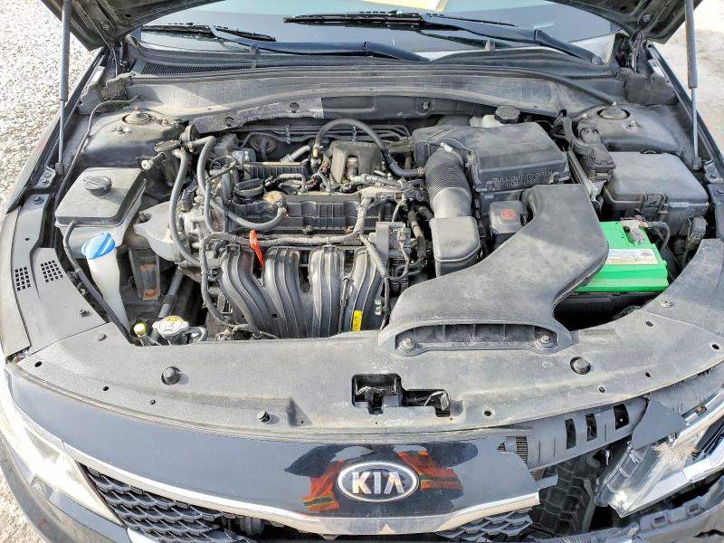 Photo 11 from auction – 2016 KIA OPTIMA LX with VIN 5XXGT4L37GG025778