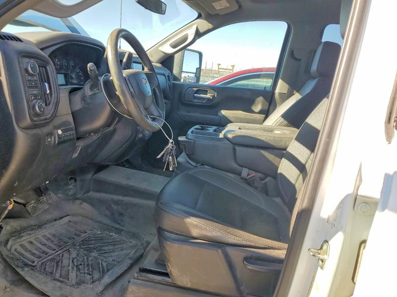 Photo 7 from auction – 2021 CHEVROLET SILVERADO with VIN 1GB2YLE73MF155299