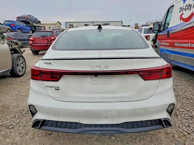 Photo 6 from auction – 2022 KIA FORTE FE with VIN 3KPF24AD0NE430364