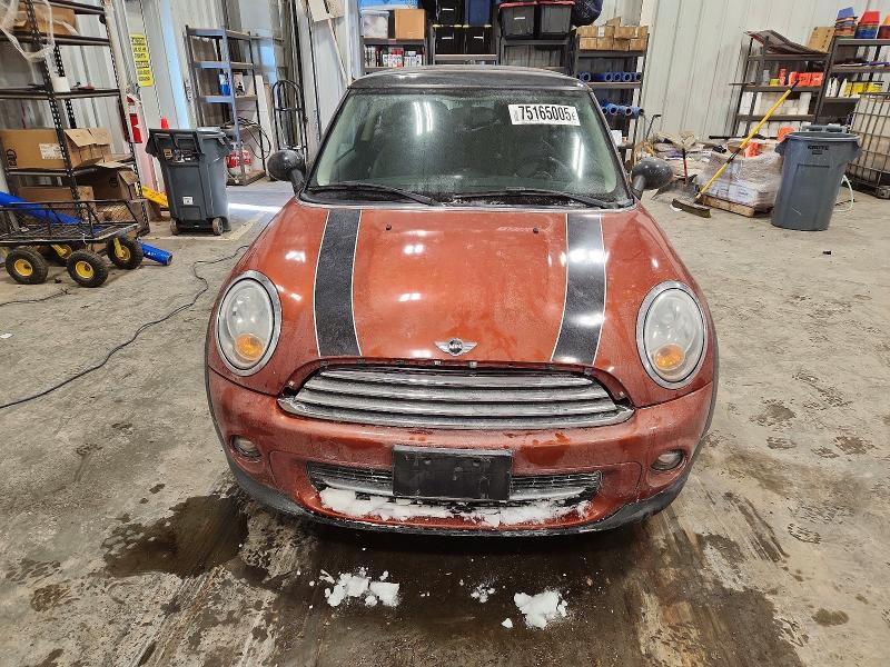 Photo 5 from auction – 2013 MINI COOPER with VIN WMWSU3C50DT370243