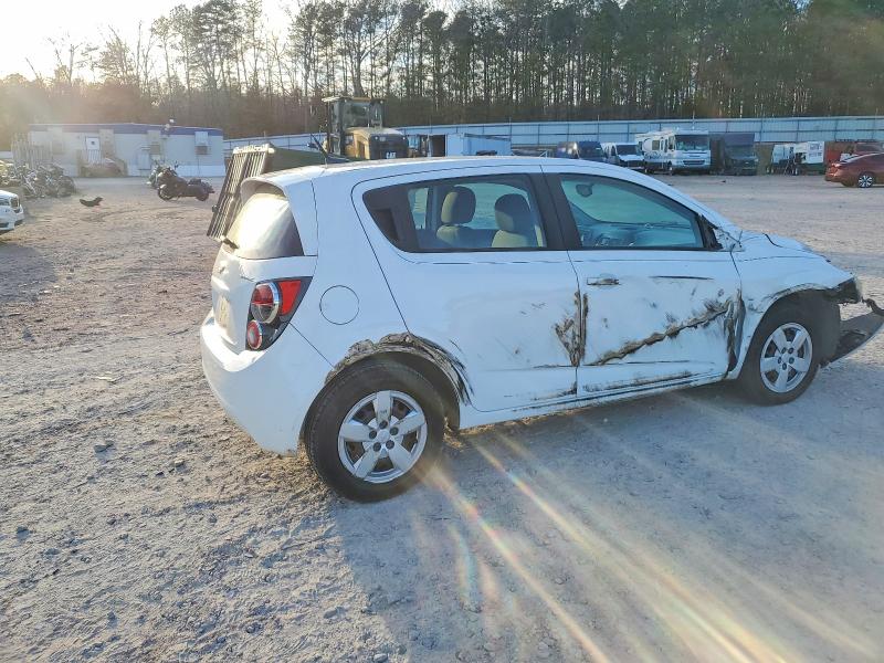 Photo 3 from auction – 2014 CHEVROLET SONIC with VIN 1G1JA6SH6E4126203