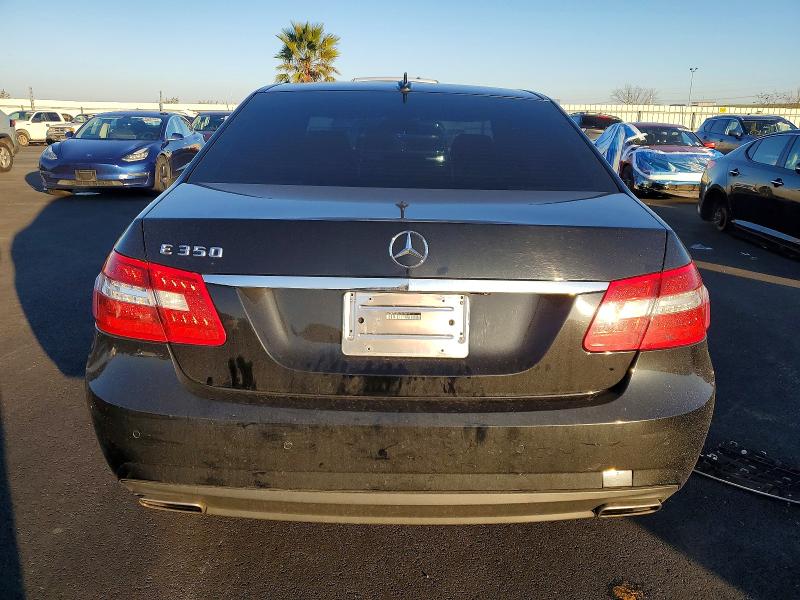 Photo 6 from auction – 2010 MERCEDES-BENZ E 350 with VIN WDDHF5GB4AA070219