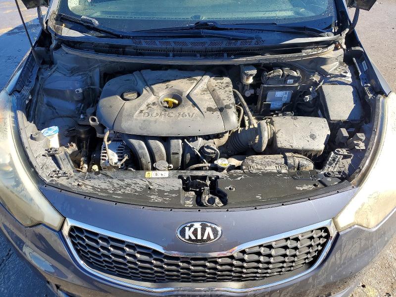 Photo 11 from auction – 2015 KIA FORTE LX with VIN KNAFX4A6XF5270085