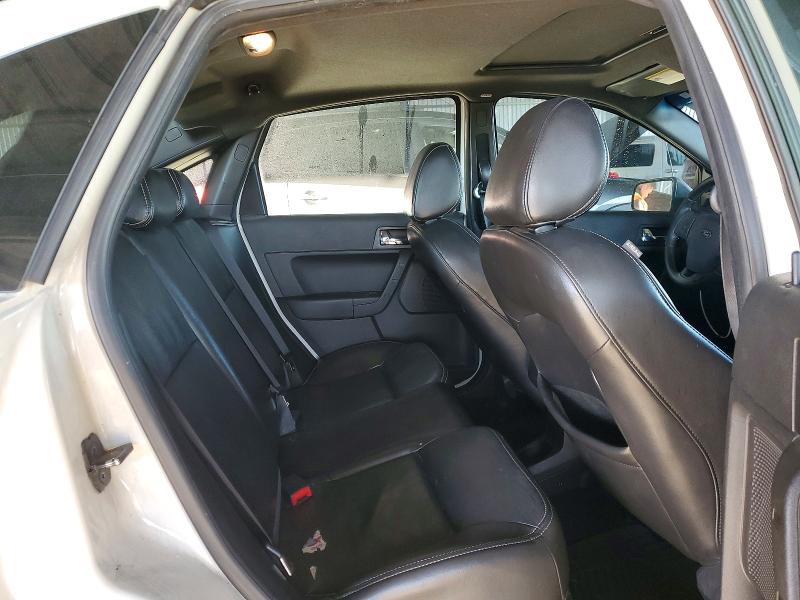 Photo 10 from auction – 2010 FORD FOCUS SEL with VIN 1FAHP3HN3AW108570