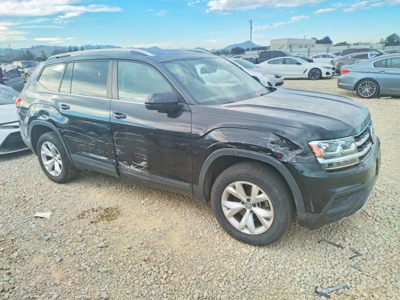 Photo 4 from auction – 2019 VOLKSWAGEN ATLAS S with VIN 1V2GR2CA8KC541009