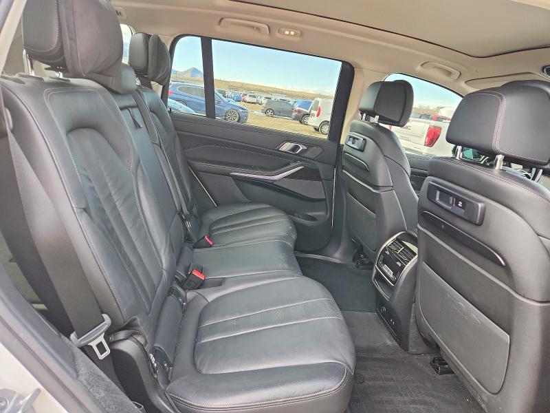 Photo 10 from auction – 2020 BMW X7 with VIN 5UXCW2C09L9A03208