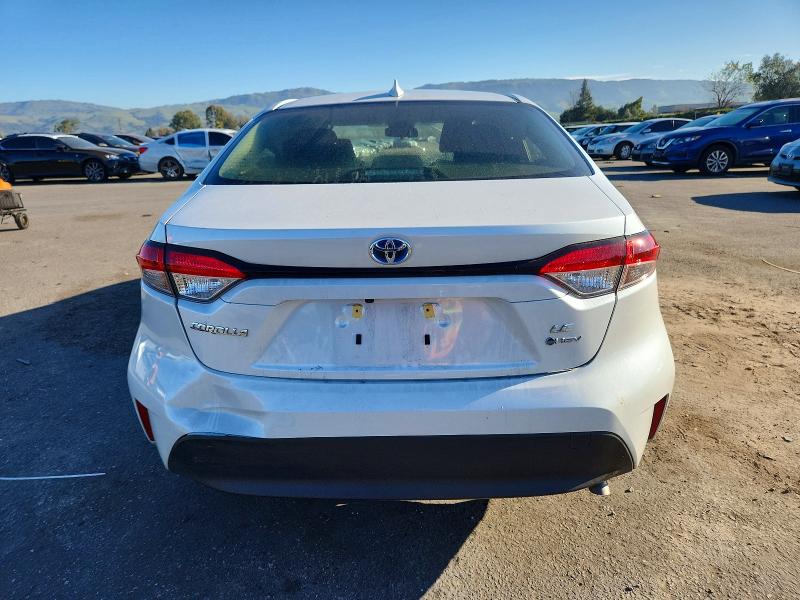 Photo 6 from auction – 2025 TOYOTA COROLLA with VIN JTDBCMFE7SJ045797