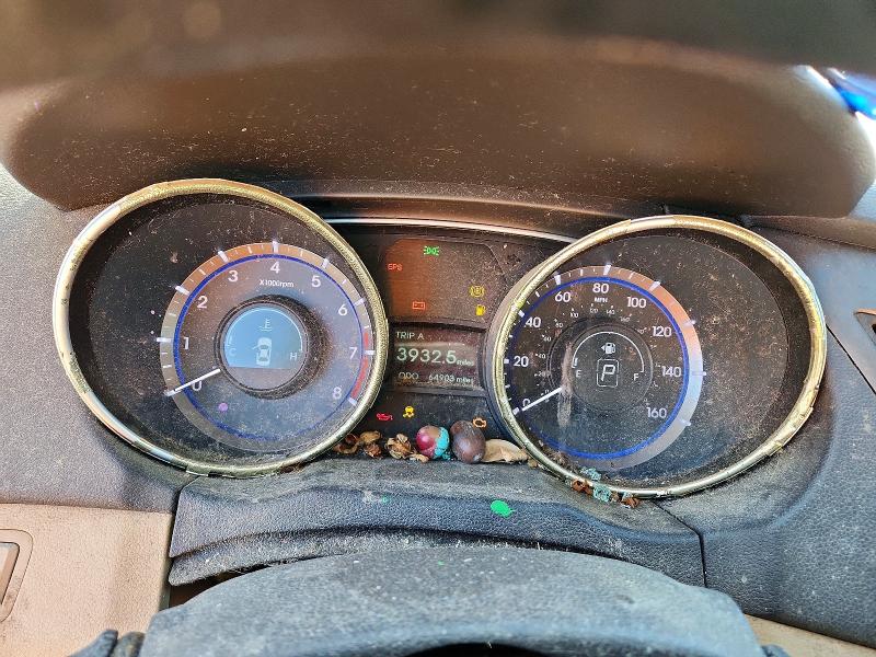 Photo 9 from auction – 2011 HYUNDAI SONATA with VIN 5NPEB4AC6BH199013