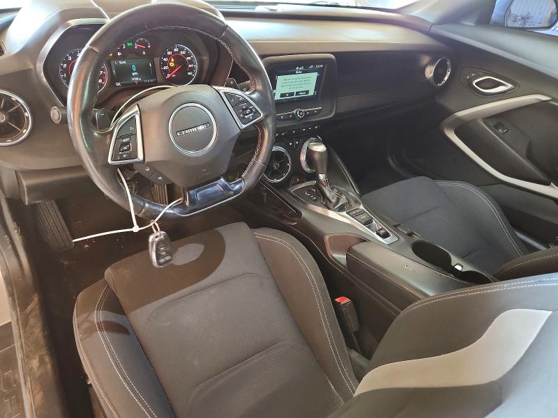 Photo 8 from auction – 2018 CHEVROLET CAMARO LT with VIN 1G1FB1RS2J0129155
