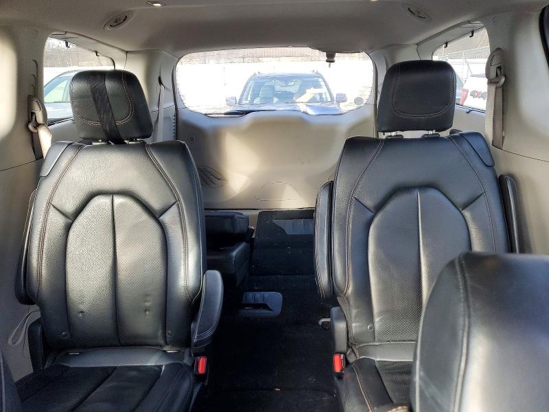 Photo 10 from auction – 2018 CHRYSLER PACIFICA T with VIN 2C4RC1BG0JR210619