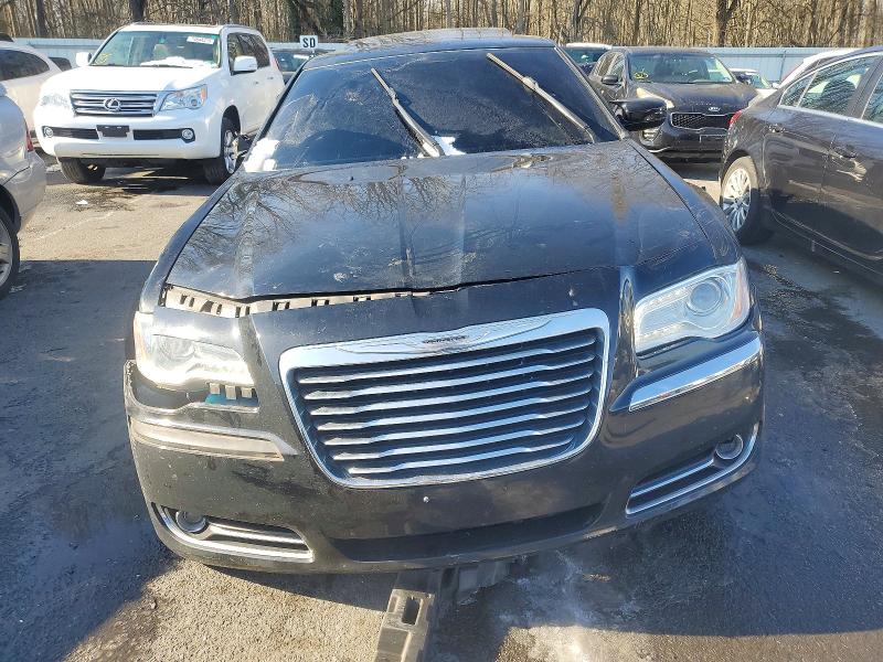 Photo 5 from auction – 2013 CHRYSLER 300 with VIN 2C3CCAAG9DH644317