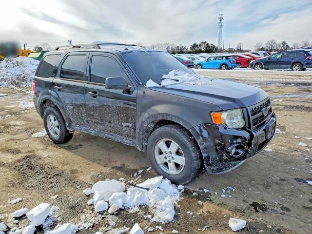 Photo 4 from auction – 2010 FORD ESCAPE XLT with VIN 1FMCU0DG9AKB20499