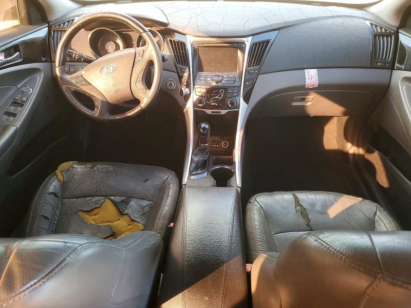 Photo 8 from auction – 2013 HYUNDAI SONATA SE with VIN 5NPEC4AC9DH629021