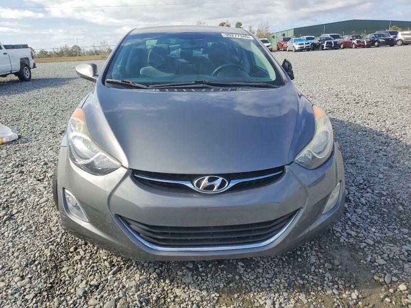 Photo 5 from auction – 2012 HYUNDAI ELANTRA GL with VIN 5NPDH4AE6CH112269