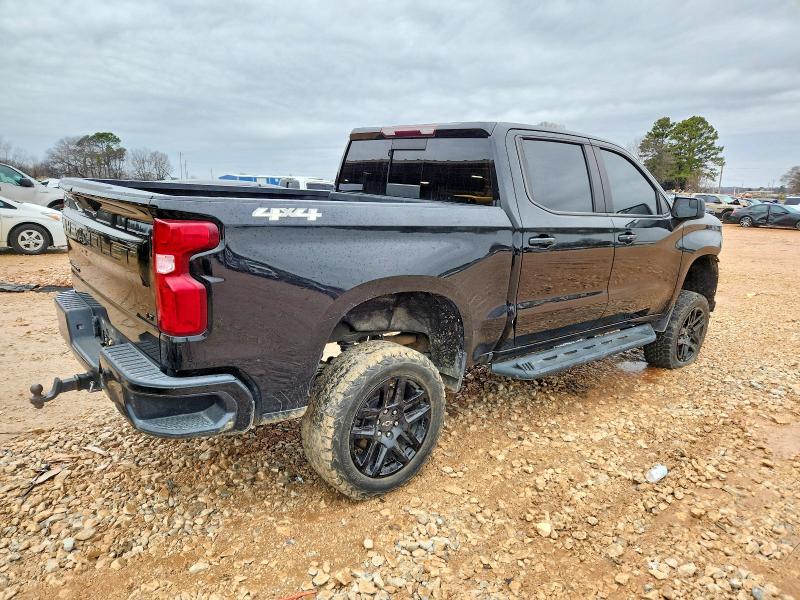 Photo 3 from auction – 2021 CHEVROLET SILVERADO with VIN 1GCPYFEL1MZ275035