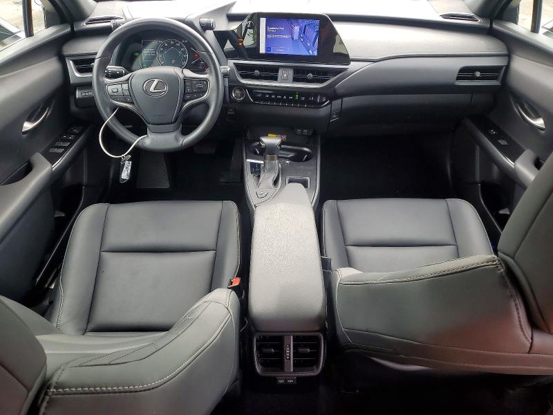 Photo 8 from auction – 2023 LEXUS UX 250H BA with VIN JTHX6JBH5P2139964