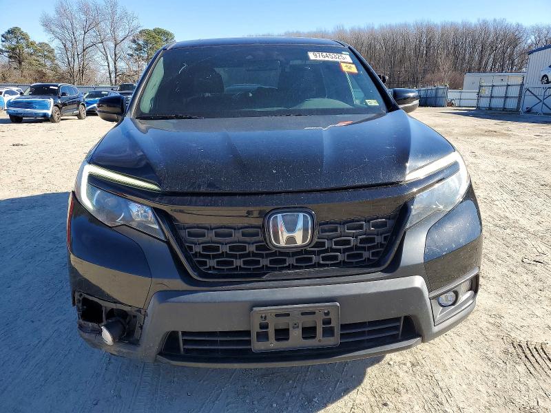 Photo 5 from auction – 2019 HONDA PASSPORT with VIN 5FNYF8H53KB007156