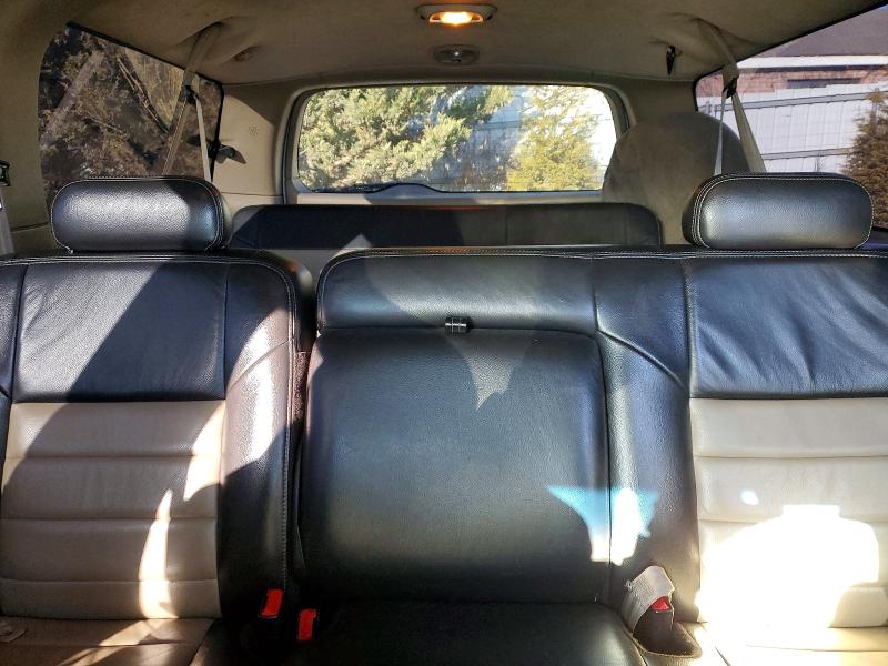 Photo 10 from auction – 2005 FORD EXCURSION with VIN 1FMSU45PX5EB69541