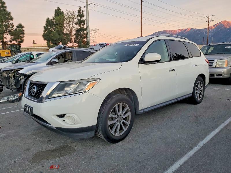 NISSAN PATHFINDER 2016 with VIN 5N1AR2MN0GC627894 - Photo from auction