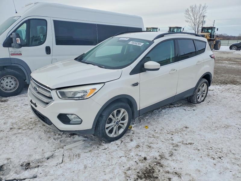 FORD ESCAPE SE 2018 with VIN 1FMCU0GD2JUC68726 - Photo from auction
